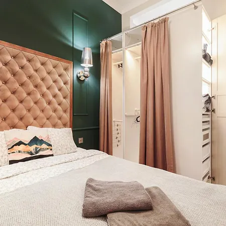 Klimatyczny W Centrum فروتسواف